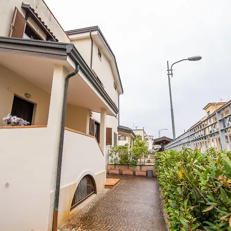 Iulia Felix Bed & Breakfast 3*